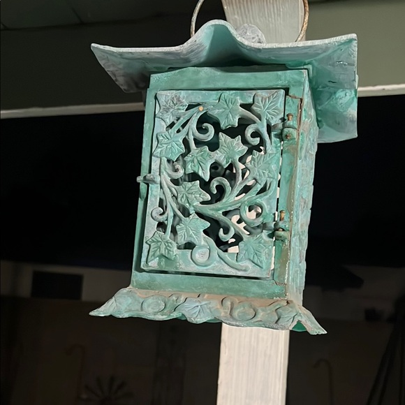 Vintage Japanese pagoda lantern metal - Picture 1 of 2